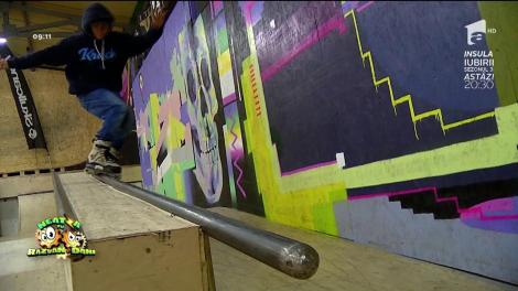 Ce fac rollerii, skaterii, bikerii pe timp de iarnă. Imagini din singurul skatepark indoor