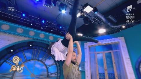 Dani și Ami, acrobație reușită la Neatza: ”Să mai vii pe la noi, putem face lucruri interesante cu tine”