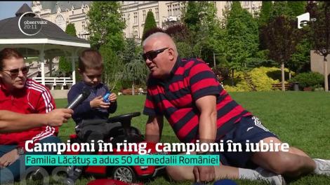 Sunt campioni pe ringul de box, dar şi campioni în iubire. Doi sportivi cu palmares luptă de când se ştiu cu prejudecăţile