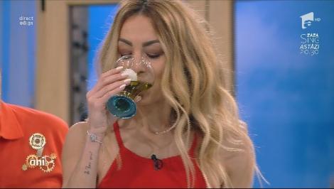 Nebunia pe care a făcut-o Flavia în direct. A luat un pahar cu ulei de măsline pe care l-a... băut!