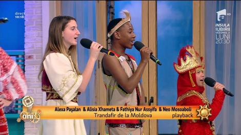Surprinzător. Patru copii, din România, Albania, Indonezia și Africa de Sud, cântă melodia ”Trandafir de la Moldova”!