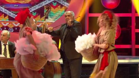 "Mama ta este negresă iar tu eşti mare prinţesă"! Biu Marquetti, transformare uimitoare în Romica Puceanu. "Izaura" s-a cântat LIVE de o cubaneză: "Te potriveşti foarte bine cu taraful, bravo"