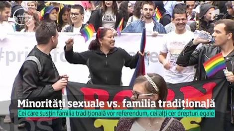 Dezinhibiţie şi tradiţie, tricolor şi curcubeu. Aşa a arătat Bucureştiul în timpul marşurilor normalităţii şi diversităţii