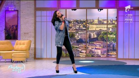 Lavinia Pârva și-a făcut schimbare radicală de look! Roșcată și cu părul creț, artista i-a uimit pe toți!