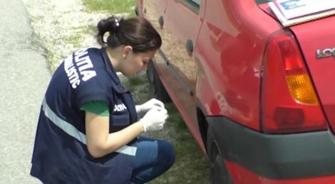 Trei indivizi au jucat şi "X şi 0" pe caroseriile mai multor maşini din localitatea argeşeană Budeasa