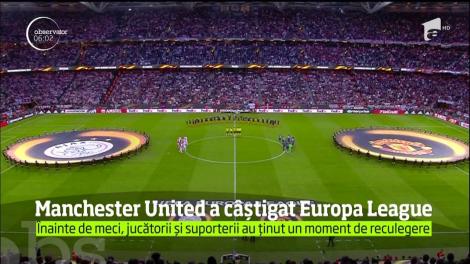 Manchester United a câştigat Europa League. Jucătorii au dedicat victoria victimelor atentatului terorist