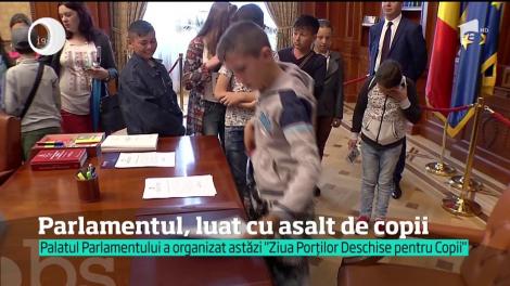 De ”Ziua Porților deschise pentru Copii”, Parlament a fost luat cu asalt de cei mici