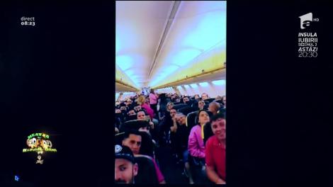 Smiley News: Spectacol la peste 10.000 de metri altitudine. Căpitanul unui avion a făcut un show spectaculos