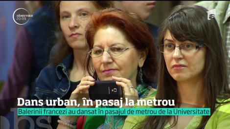 Dans urban, în pasajul de metrou de la Universitate