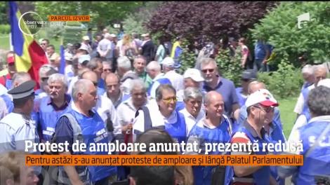 Au fost anunţate proteste de amploare în faţa Palatului Parlamentului faţă de proiectul legii salarizării