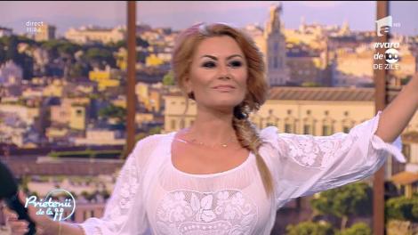 Emilia Ghinescu - "Într-o horă mare"