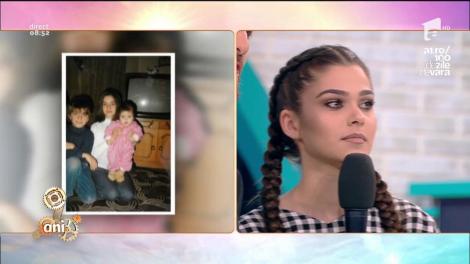 Theo Rose: "Când eram mică semănam cu Puberu, doar că acum am crescut și m-am făcut frumoasă"