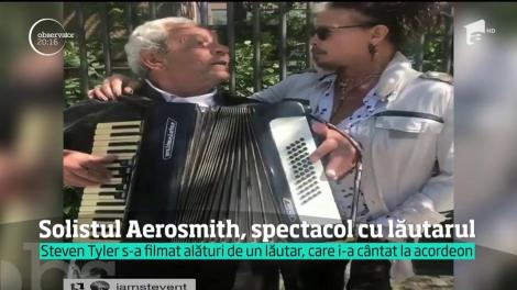 Steven Tyler s-a filmat alături de un lăutar, care i-a cântat la acordeon