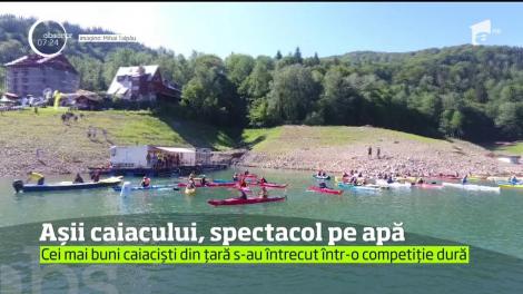 Cei mai buni caiaciști din țară s-au întrecut într-o competiție dură organizată în județul Neamț