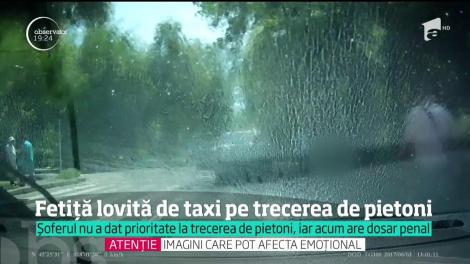 O fetiţă de şase ani a fost lovită de un taxi pe trecerea de pietoni
