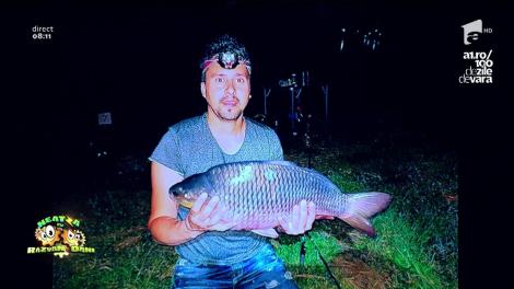 Smiley News: Duţă "minerul", cel mai mincinos pescar, cu mâini de aur: "A venit maică-sa după el: "Aruncă-l, măi, mamă, înapoi. Nici nu a lepădat pampersul"