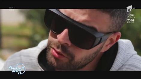 "Libelulă lulă, nu ești chiar atât de dură, că te alerg din urmă. Cochetez cu umbra ta". Speak face ce face și mai lansează un HIT. Artistul a aprins atmosfera în platoul de la "Prietenii de la 11"