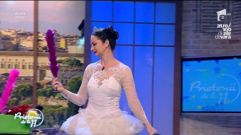 Ştefania Bănică, prima femeie balerin-magician din România. A fost de-a dreptul magică, iar Diana s-a îndrăgostit de porumbelul din platou