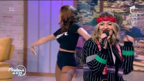 Emoționată după surpriza de ziua ei, Lidia Buble a cântat cel mai nou single al său, "Secrete". Piesa este inspirată din viața ei
