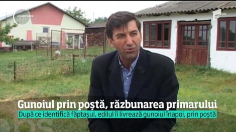 Un primar dintr-o comună din Vaslui, sătul de gunoaiele aruncate la întâmplare, a ales să-l trimită prin poștă localnicilor