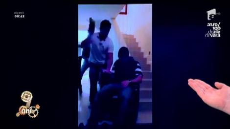 Smiley News: Cele mai tari glume între prieteni. După un chef de zile mari, unii se transformă în magicieni. Și să te ții! Miracole, peste miracole