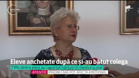 Imagini şocante cu elevi care îşi torturează colegii. Nu mai sunt scene izolate. Cifrele despre bătăi şi umilinţe între copii sunt înfiorătoare
