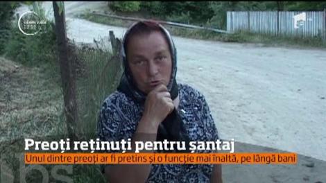 Trei preoţi din Iaşi au fost reţinuţi pentru 24 de ore