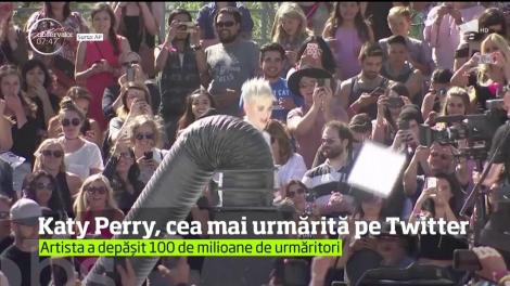 Katy Perry a devenit primul utilizator care depăşeşte 100 de milioane de urmăritori pe Twitter