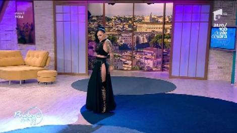 Anuryh nu e doar ispita pe ”Insula iubirii!” Apariție incendiară, în direct, cu piesa "Uită-te, dar nu atinge!"