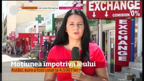 Criza politică loveşte în leu. Cel mai mare euro din ultimii 5 ani