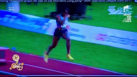 Smiley News: O atletă din Nigeria a rămas fără perucă după săritura în lungime