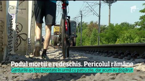 Gardurile din parcul Herăstrău au rezistat doar trei zile. Paznicii avertizează că sunt pericole, dar nu-i mai opresc pe bucureşteni