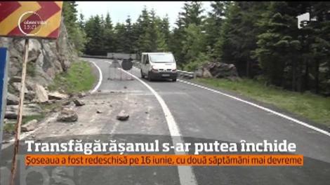 CNAIR a anunţat că Transfăgărăşanul ar putea fi închis după ce o stâncă de aproximativ 1.000 de tone s-a prăbuşit la kilometrul 126