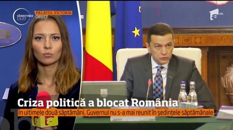 Criza politică din ultimele două săptămâni a blocat complet ţara
