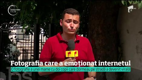 O fotografie a unei mame cu doi copii care dormeau pe stradă a devenit virală