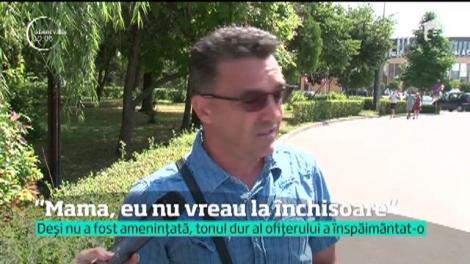 Scene uluitoare au fost filmate:  O fetiţă este traumatizată de intervenţia unui jandarm