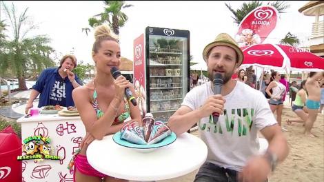 Dani, luat prin surprindere de o dansatoare: ”Eu aș dansa lângă tine, dar să nu se supere Flavia!”. Reacția matinalului o lasă fără replică pe Flavia