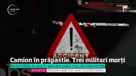 3 militari din Armata română au murit aseară. Au supravieţuit misiunilor din Afganistan şi au pierit pe o şosea, la ei acasă