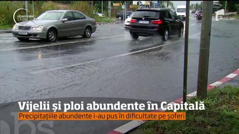 După ce ne-am confruntat cu un cod roşu de caniculă, acum avem de-a face cu furtuni şi ploi torenţiale!