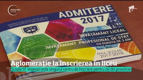 Aglomerație la înscrierea în liceu