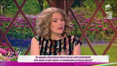 Prieteni şi familie. Unde eraţi când s-a întâmplat primul sărut?