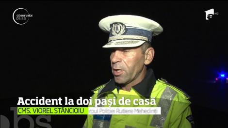 Un microbuzul s-a răsturnat pe DN 67, în Mehedinţi! Trei oameni au ajuns la spital