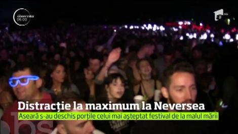 Distracţia e la cote maxime la malul mării. A început festivalul Neversea