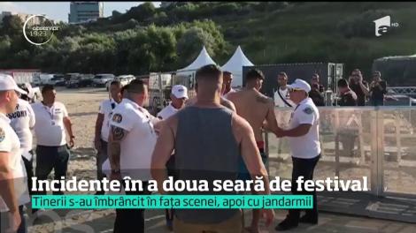 În a doua seară de festival Neversea, au avut loc şi incidente. Un grup de tineri străini au trecut de la distracţie, la scandal