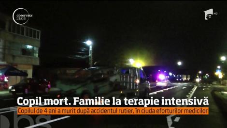 Accident grav pe un drum din Vrancea! Un copil de patru ani a murit, iar părinţii, dar şi două surori ale copilului au ajuns în stare gravă la spital