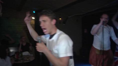 SURPRIZA ZILEI de vineri: 100 de voci, o piesă şi… #100 de zile de vară! Club MOJO, locul în care cunoşti cu adevărat spiritul Bucureştiului