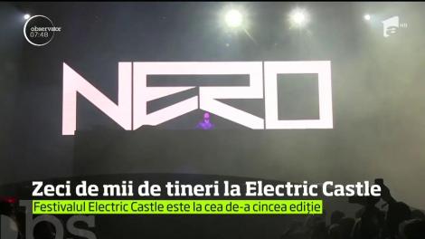 Zeci de mii de tineri la Electric Castle