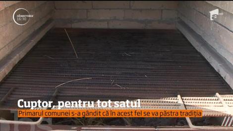 Cuptor comunal construit de oamenii care trăiesc din ajutor social