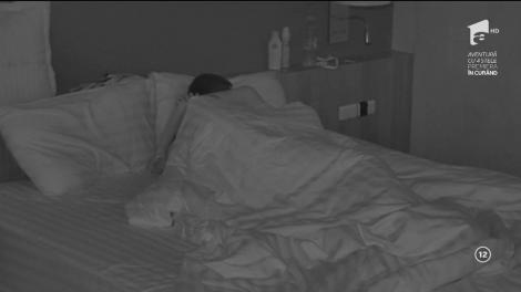 Bianca către ispita Sorin de la "Insula Iubirii": "Cum crezi că pot să mă... când e camera acolo?!"