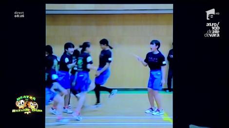 Smiley News. Record mondial la sărituri cu coarda